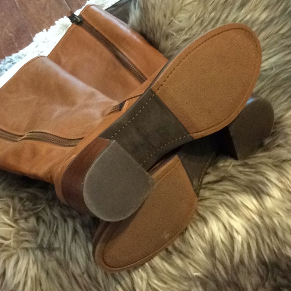 Lucky Brand Tall Heston Boots - Picture 6 of 9